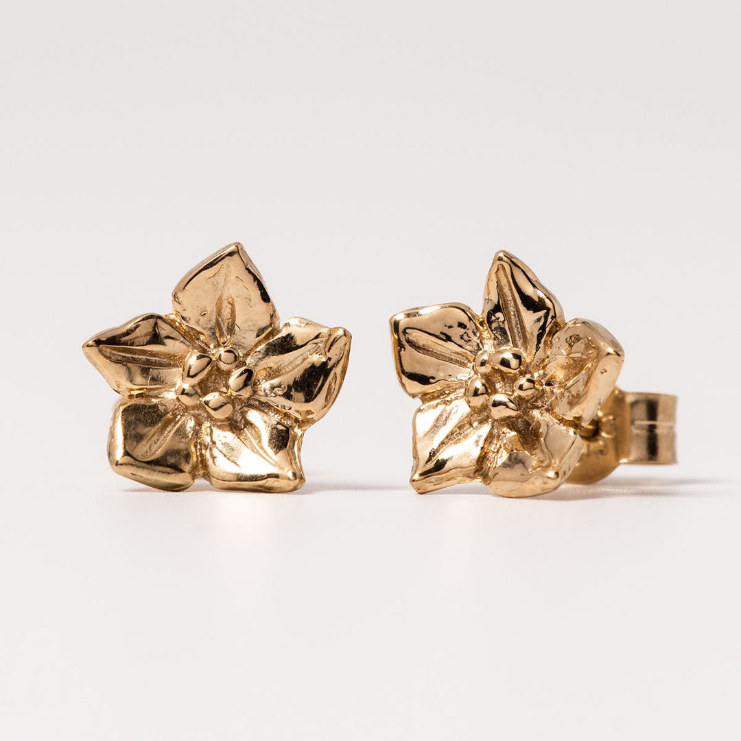 Forget-Me-Not Stud Earrings in 18ct Gold Vermeil – Handmade Floral Jewellery