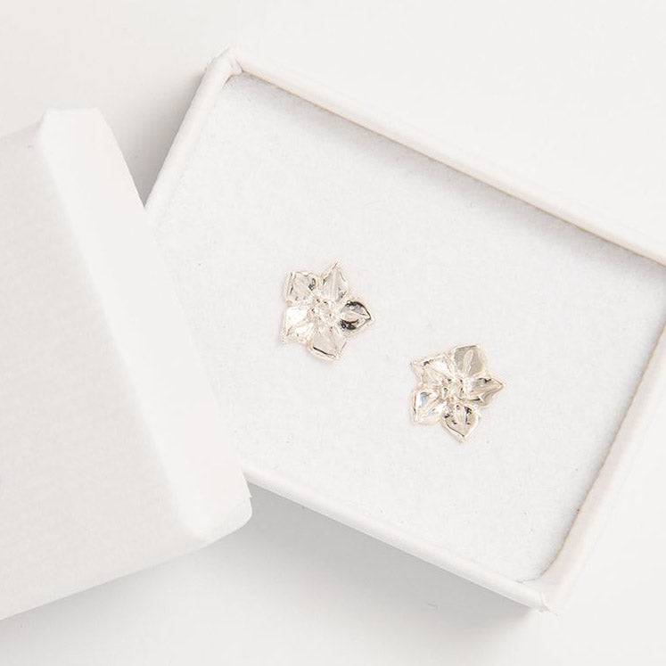 Eco Gift Box with Forget-Me-Not Earrings – Nature-Inspired Jewellery Gift