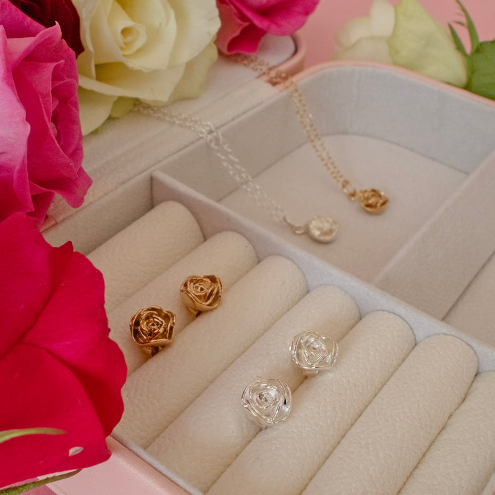 Eco Gift Box with Rose Necklace – Valentine’s or Birthday Gift Idea
