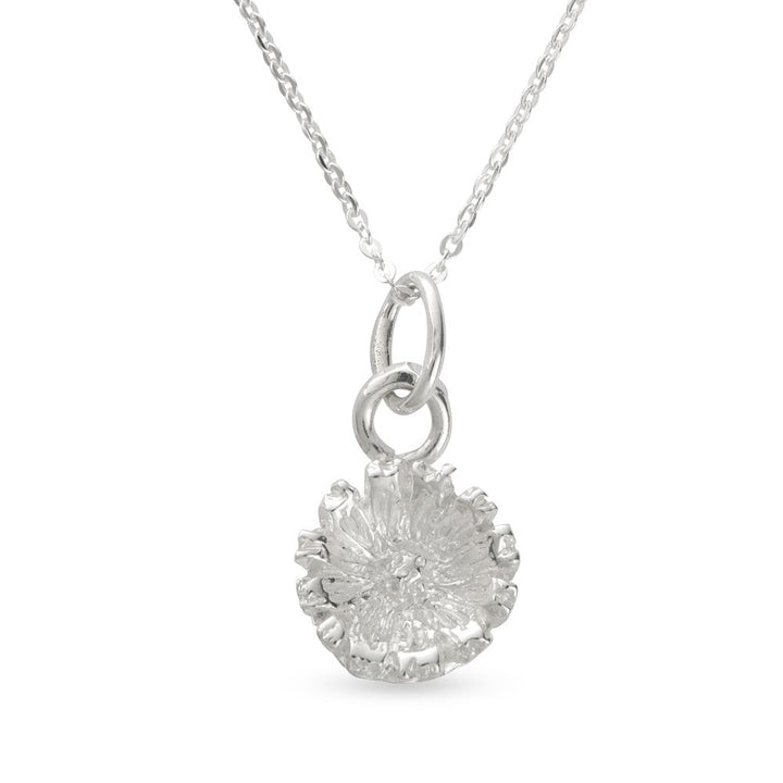Daisy Necklace in Sterling Silver – Handmade Floral Jewellery Gift