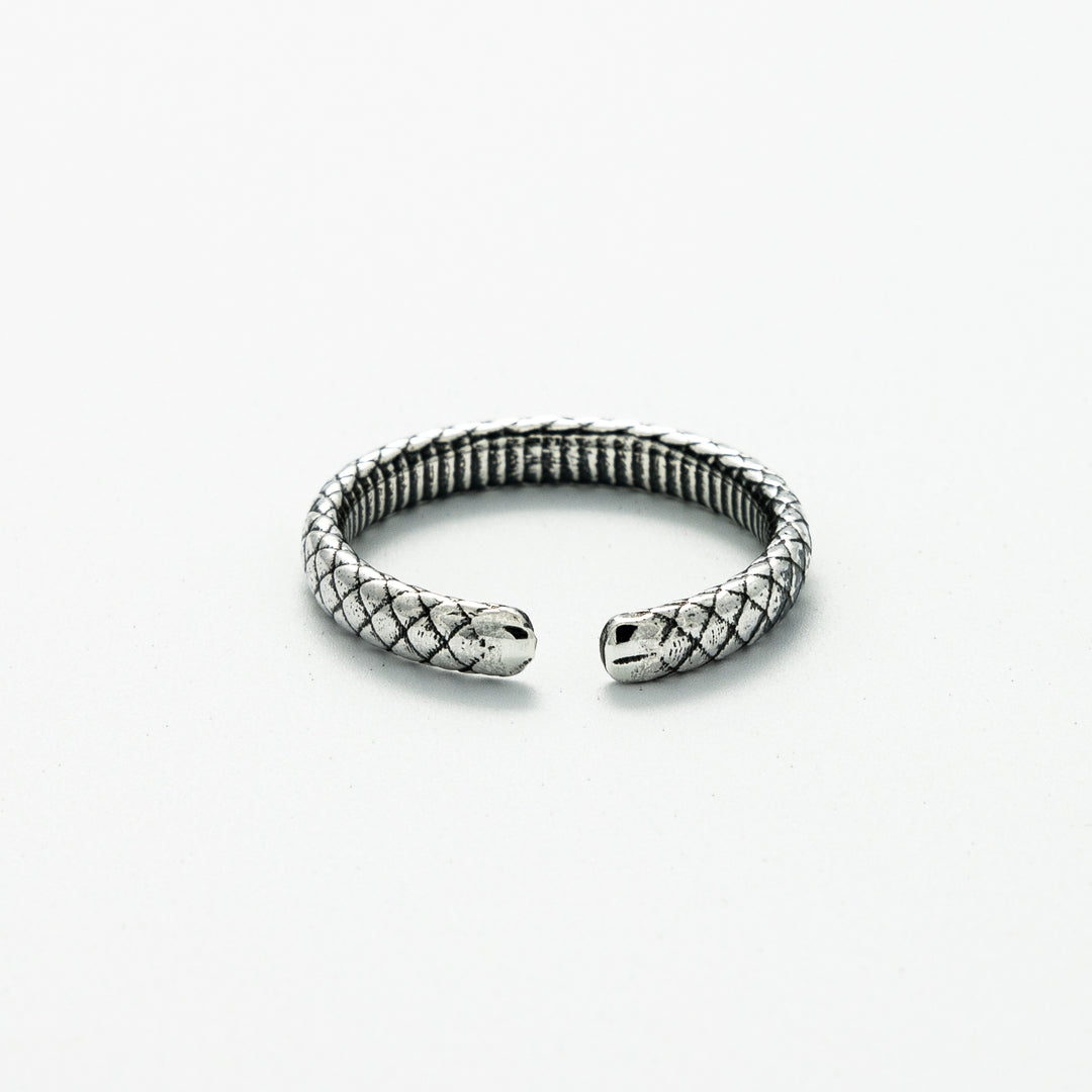 Snakeskin Textured Band Ring (Sterling Silver)