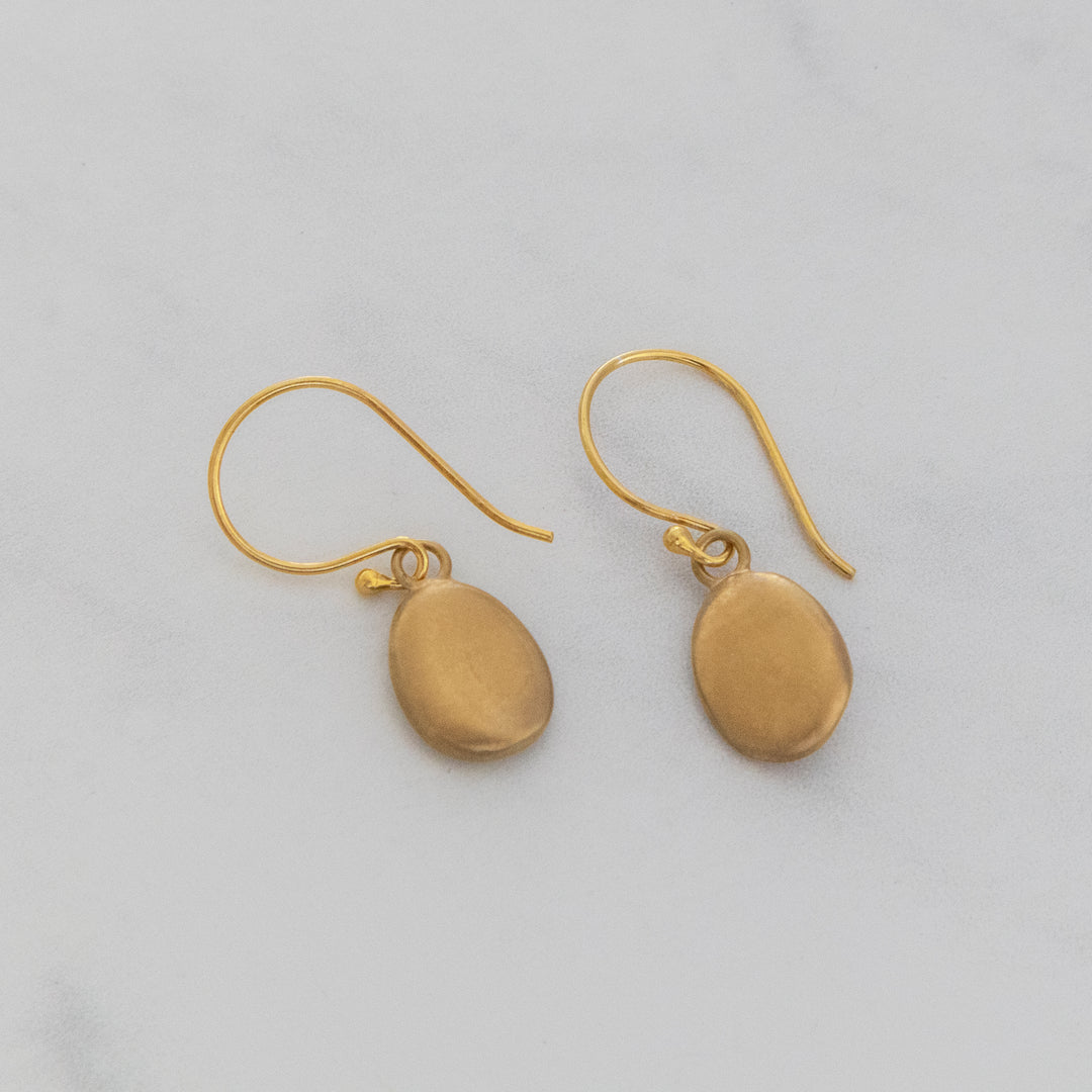 18ct gold vermeil pebble drop earrings handcrafted in the UK, front view.