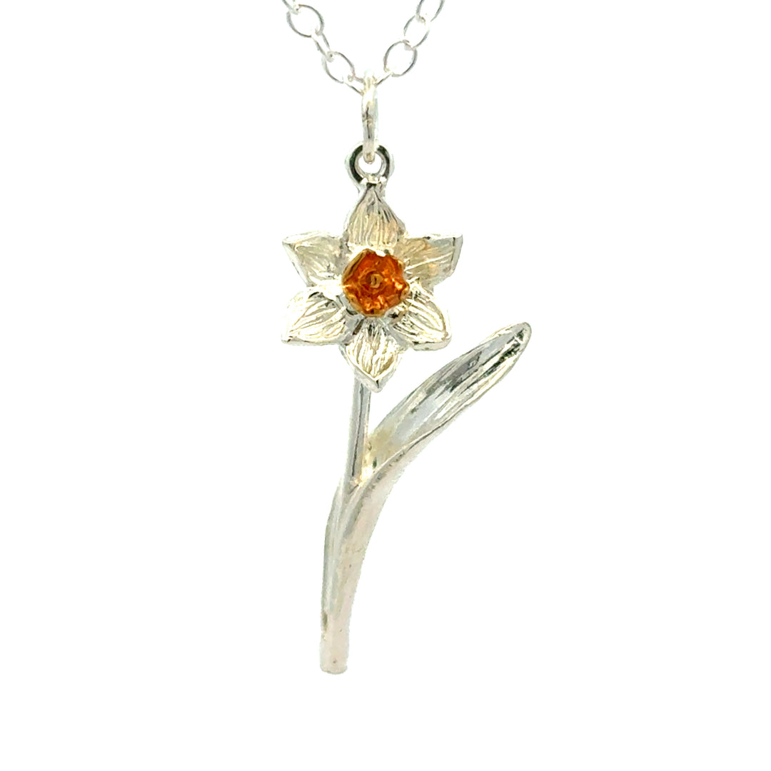 Blackbird Jewellery daffodil stem necklace in sterling silver with gold centre flower detail.