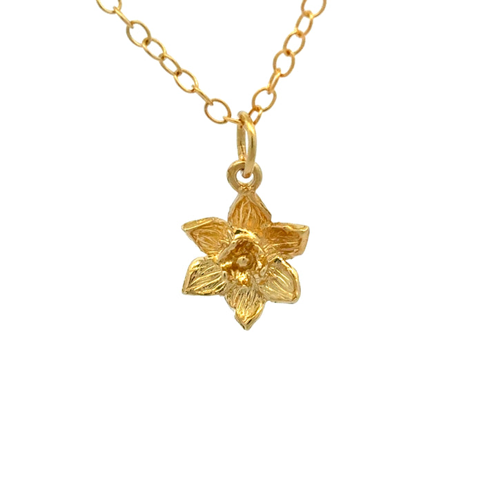 18ct gold vermeil daffodil bloom necklace inspired by the March birth flower and national flower of Wales.