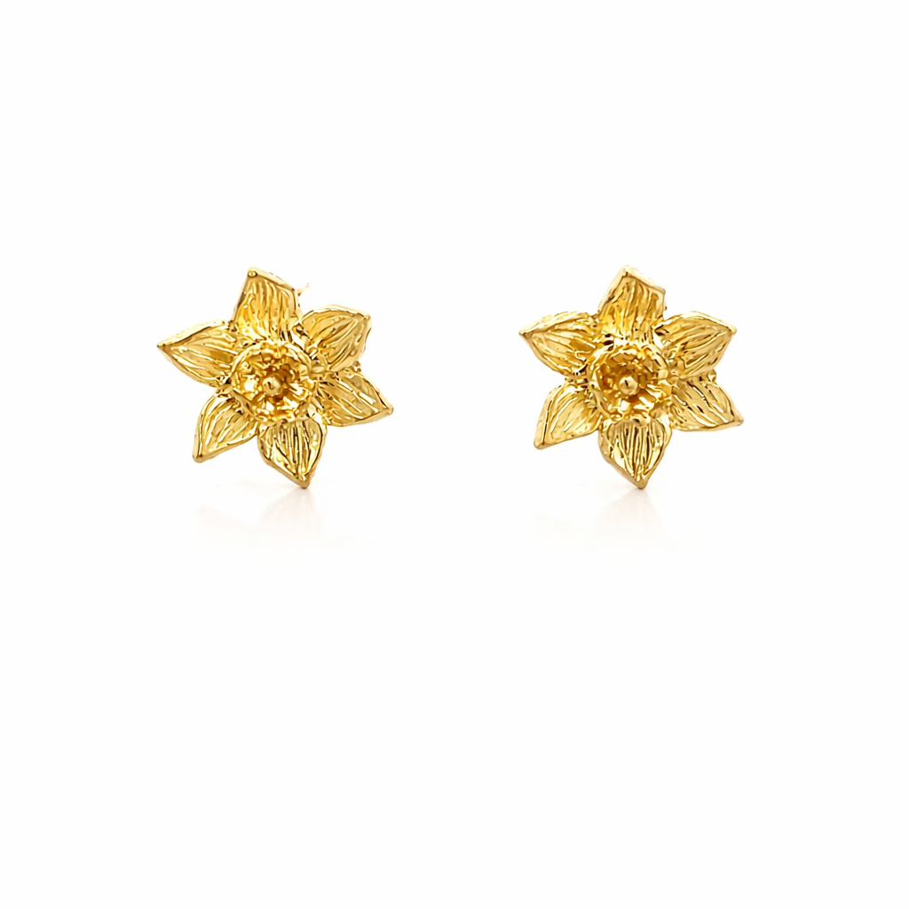 Blackbird Jewellery 18ct gold vermeil daffodil stud earrings inspired by the March birth flower.