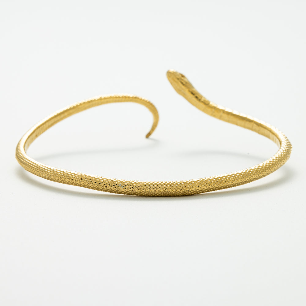 Close-up of Blackbird Jewellery 18ct Gold Vermeil Snake Bracelet with textured snakeskin detail – Handmade in the UK