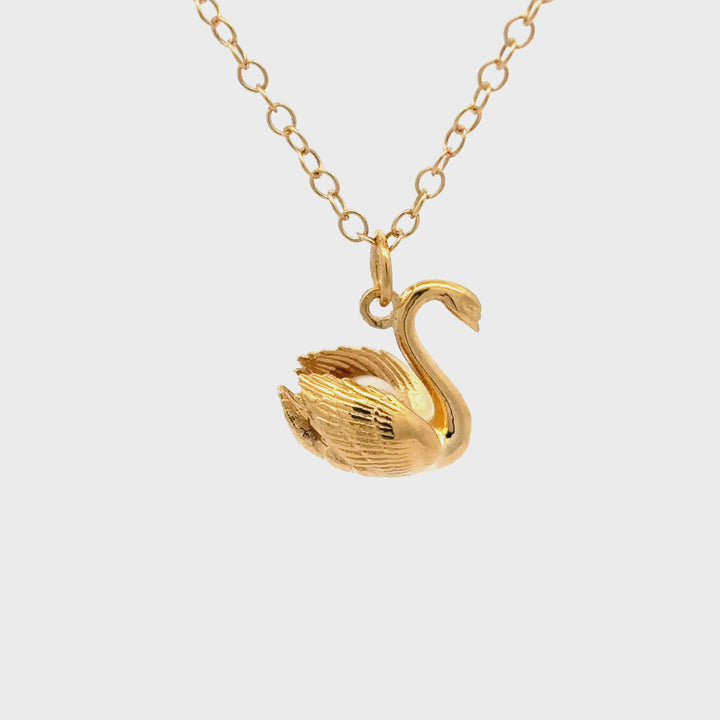 18ct Gold Vermeil Swan with Pearl Necklace