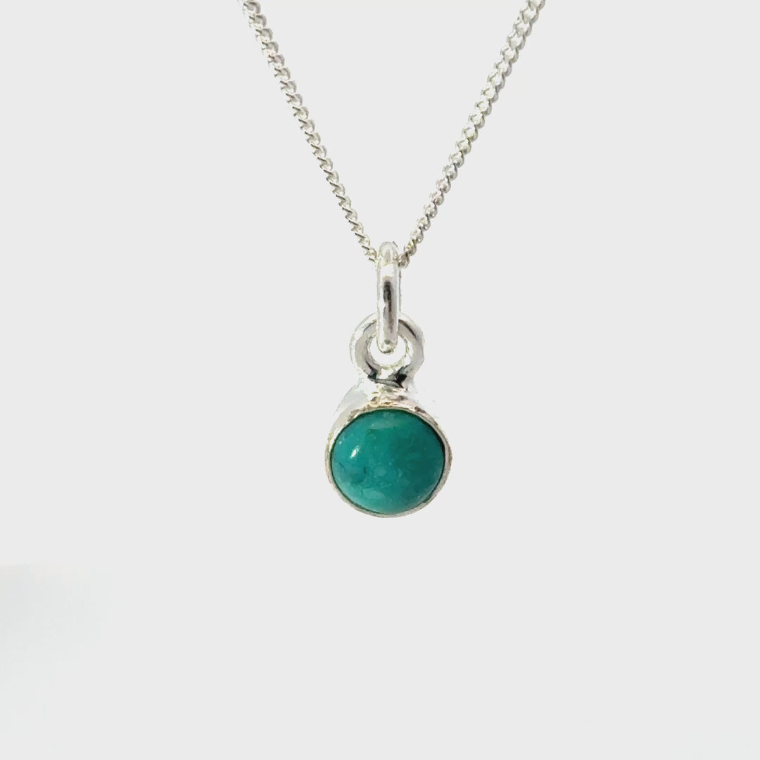 Blackbird-Jewellery-Sterling-Silver-Turquoise-Necklace-turnaround-video